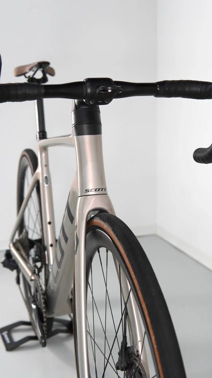 Scott Addict Rc 10 2021 usata — dettaglio