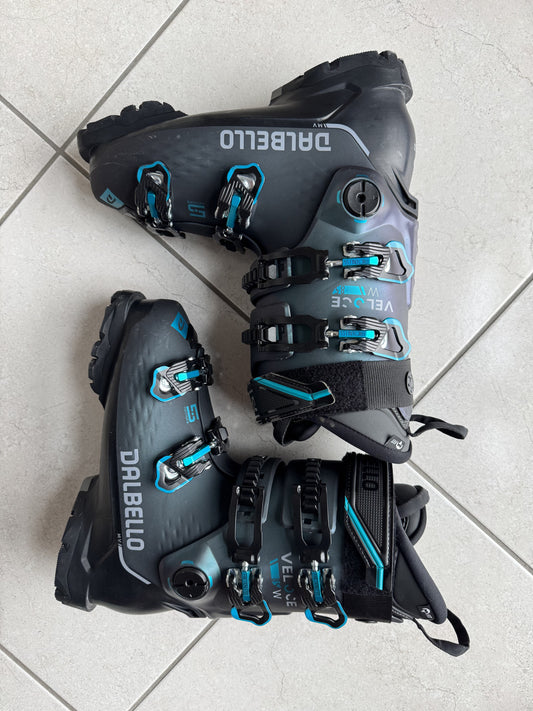 Scarponi sci DALBELLO scarponi 265mm (Tg. 41) 85 W usati