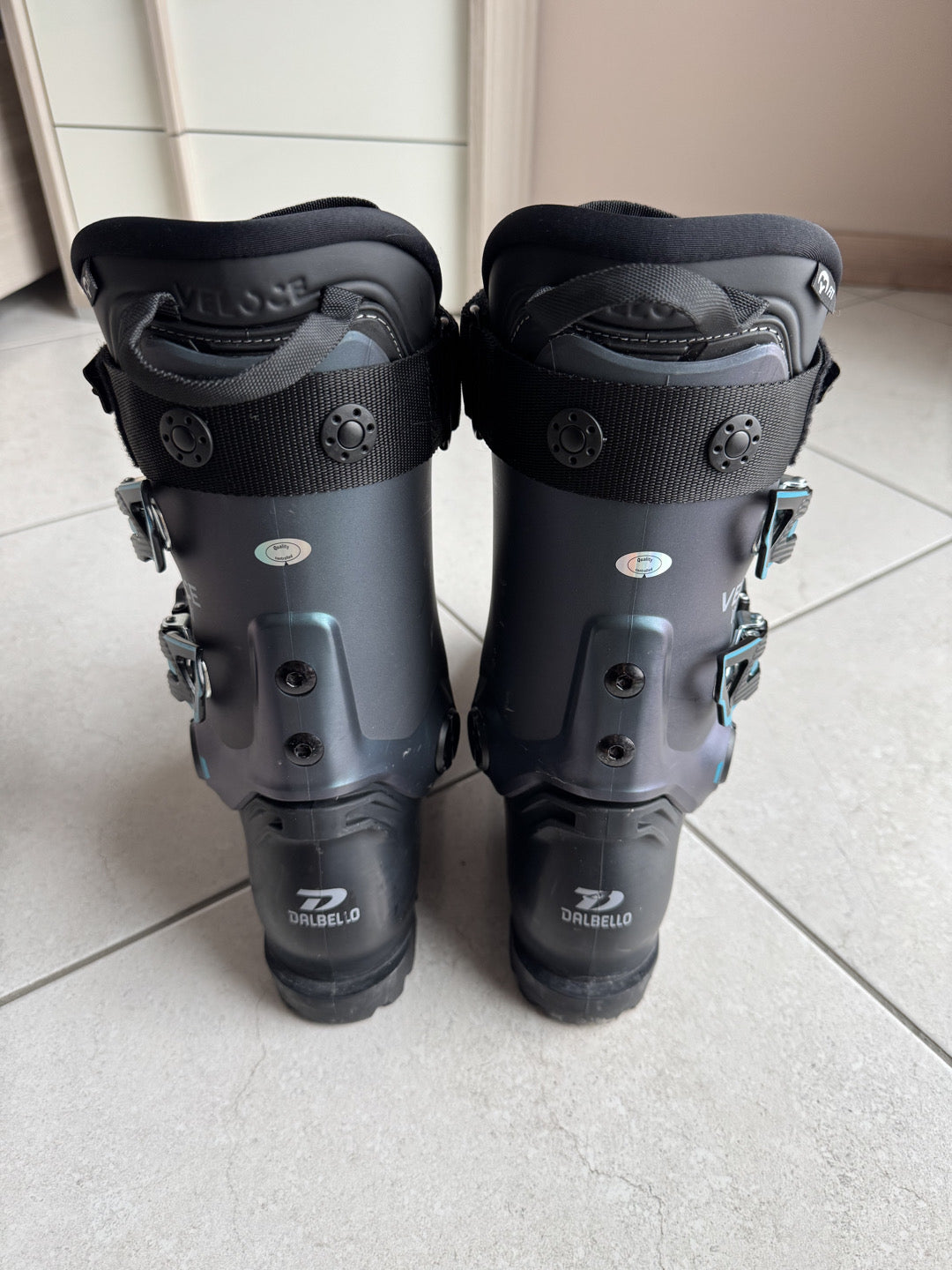 Scarponi sci DALBELLO scarponi 265mm (Tg. 41) 85 W usati