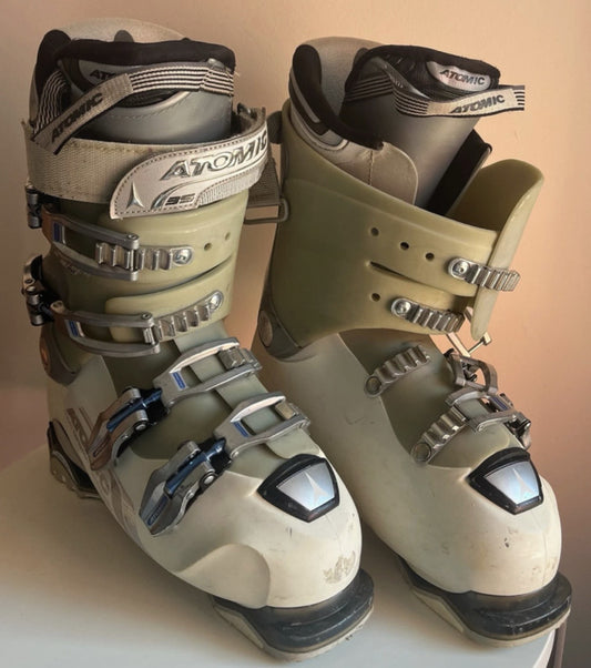 Scarponi sci donna Atomic M Tech 80 24.5/39 Usati