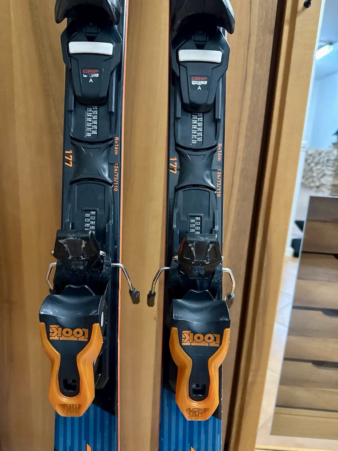 177cm sci Rossignol React R6 Carbon r16 usato