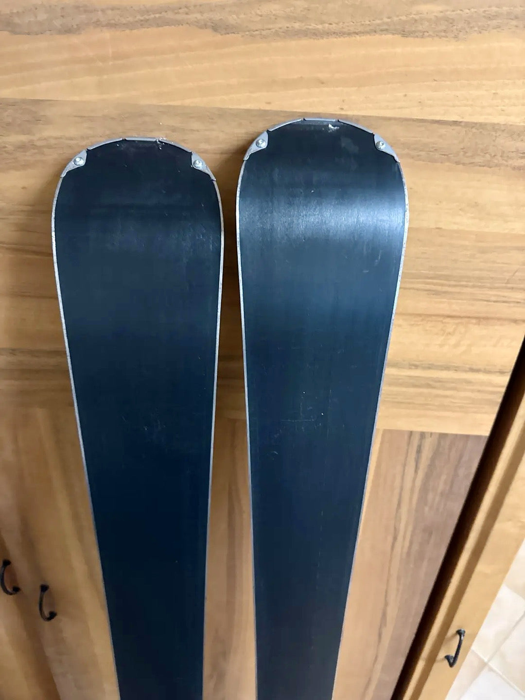 177cm sci Rossignol React R6 Carbon r16 usato