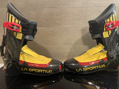 La Sportiva Stratos Hi Cube n. 26 come nuovo