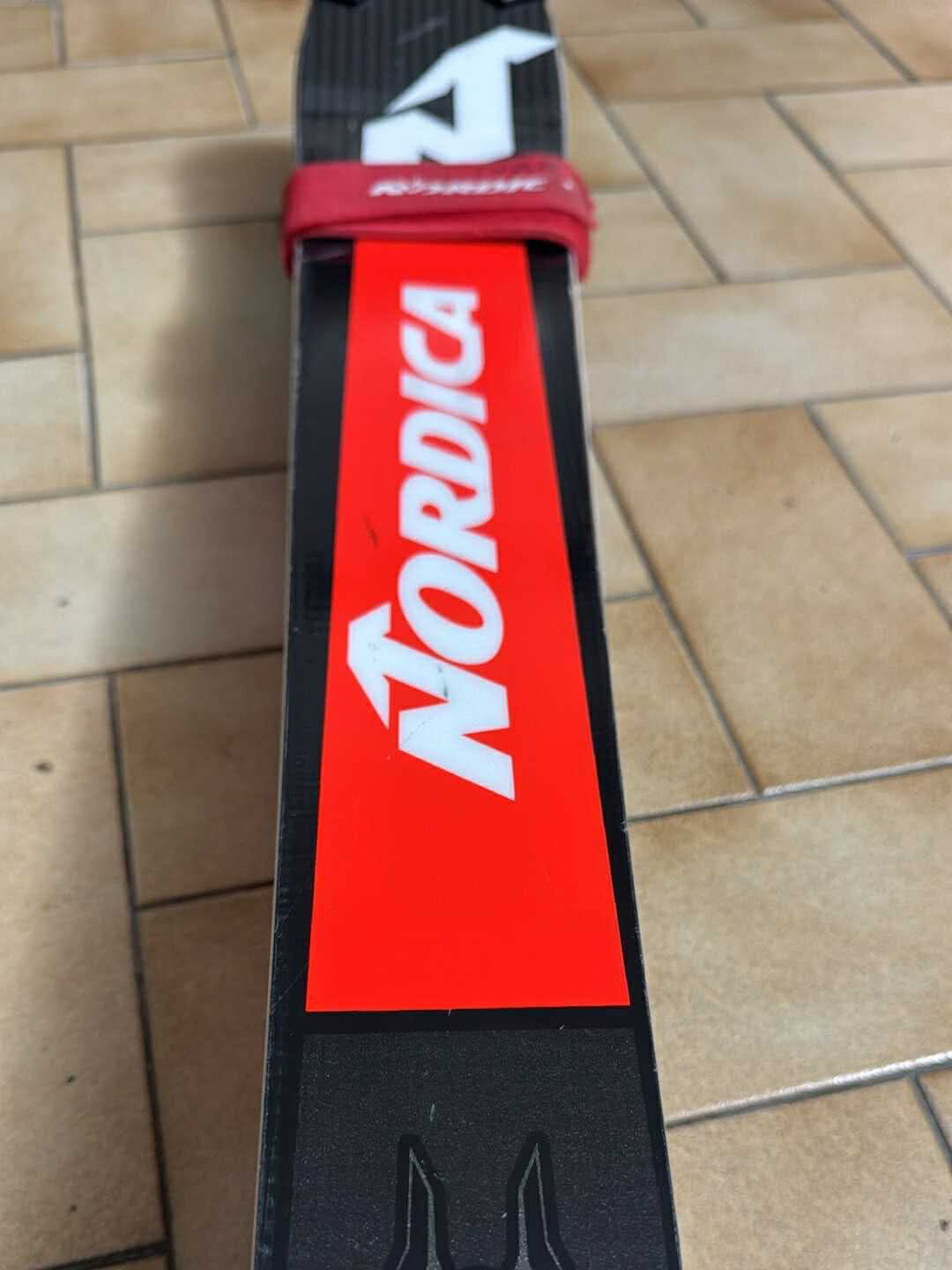 Nordica SL 165 Fis usato