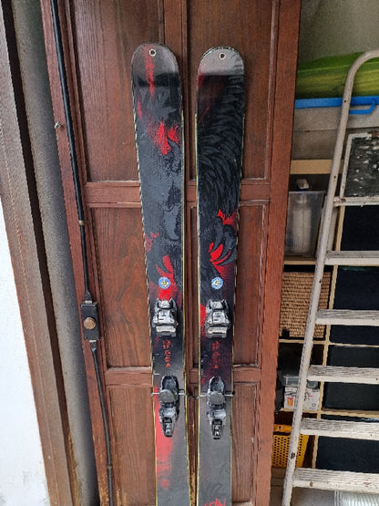 Sci freeride usati K2 pettitor 179 cm + attacco marker squire