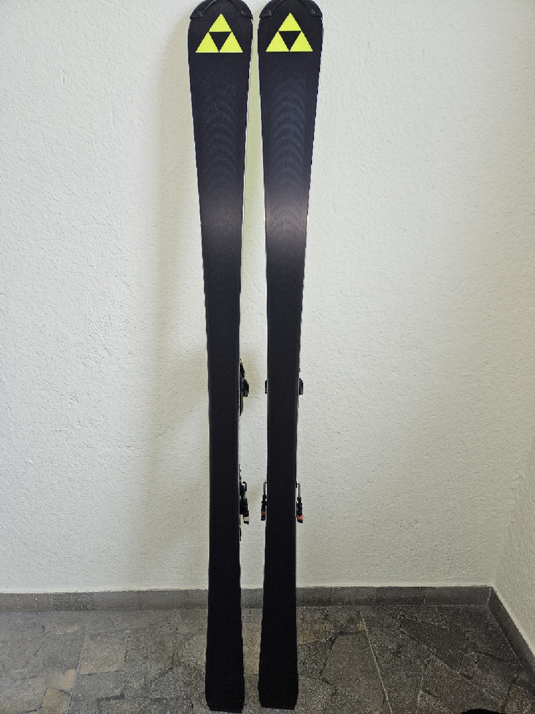 Fisher WC RC4 Noize SL 158 2025/2026 usato