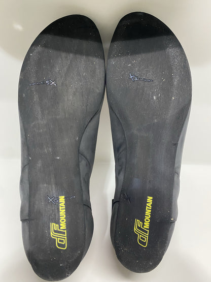 scarpe arrampicata DF Mountain tg. 42.5 usate