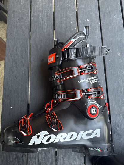 Scarponi sci Nordica Gp 130 Dobermann tg. 44 usati