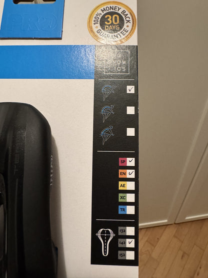 Sella PRO Stealth Team Carbon nero larghezza 142mm