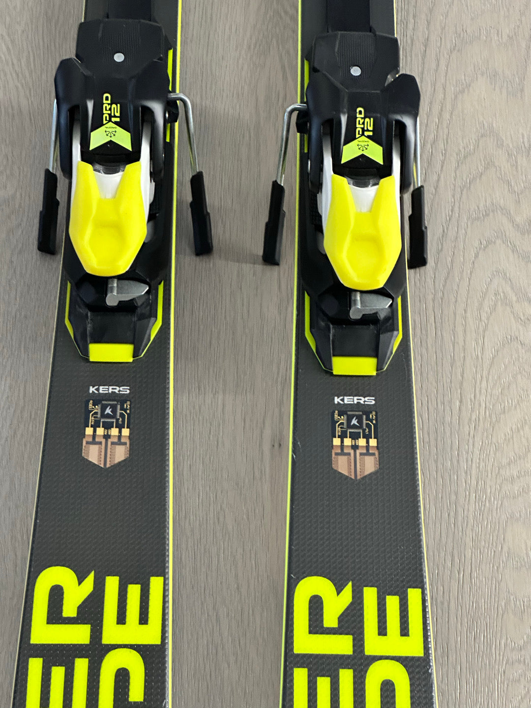 Sci Head Supershape 170cm r14 usati