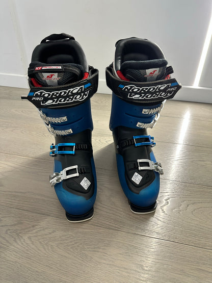 Scarponi sci Nordica Pro tg. 28.5 usati