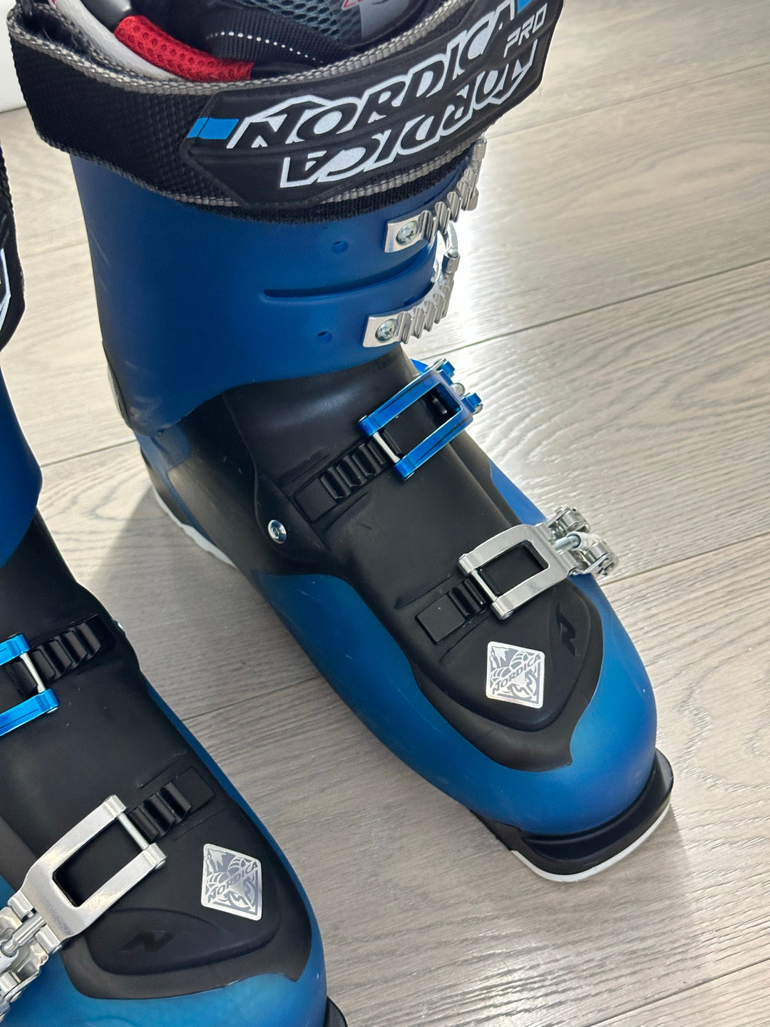 Scarponi sci Nordica Pro tg. 28.5 usati
