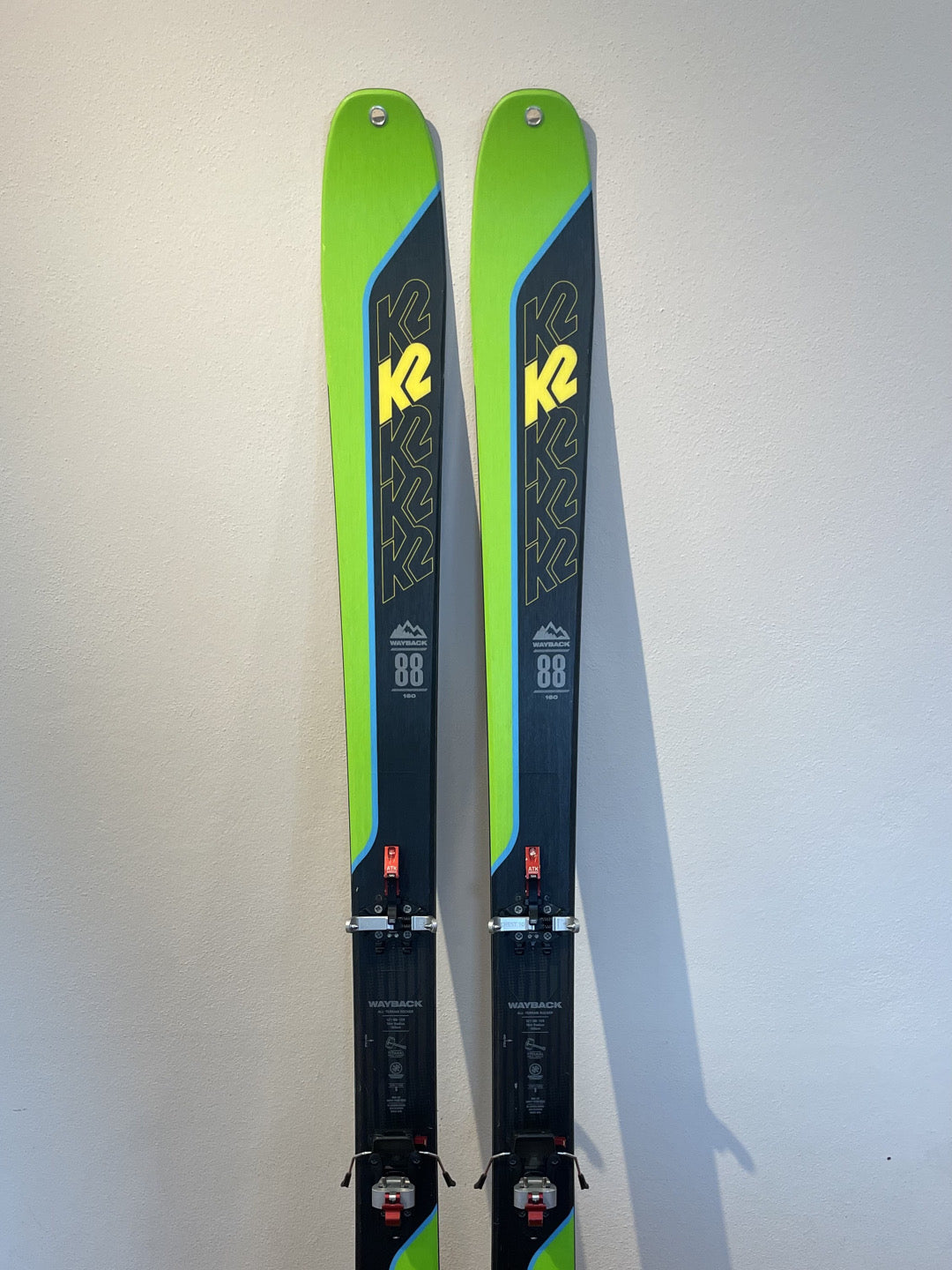 Sci usati K2 WAYBACK 88 160cm + ATK Crest 10 + pelli