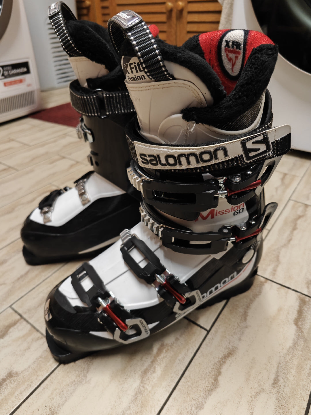 Scarponi sci Salomon Mission 60 tg. 26 usati