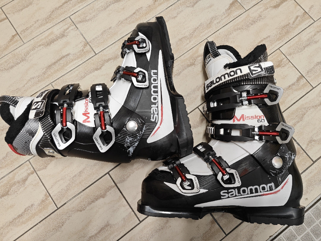 Scarponi sci Salomon Mission 60 tg. 26 usati