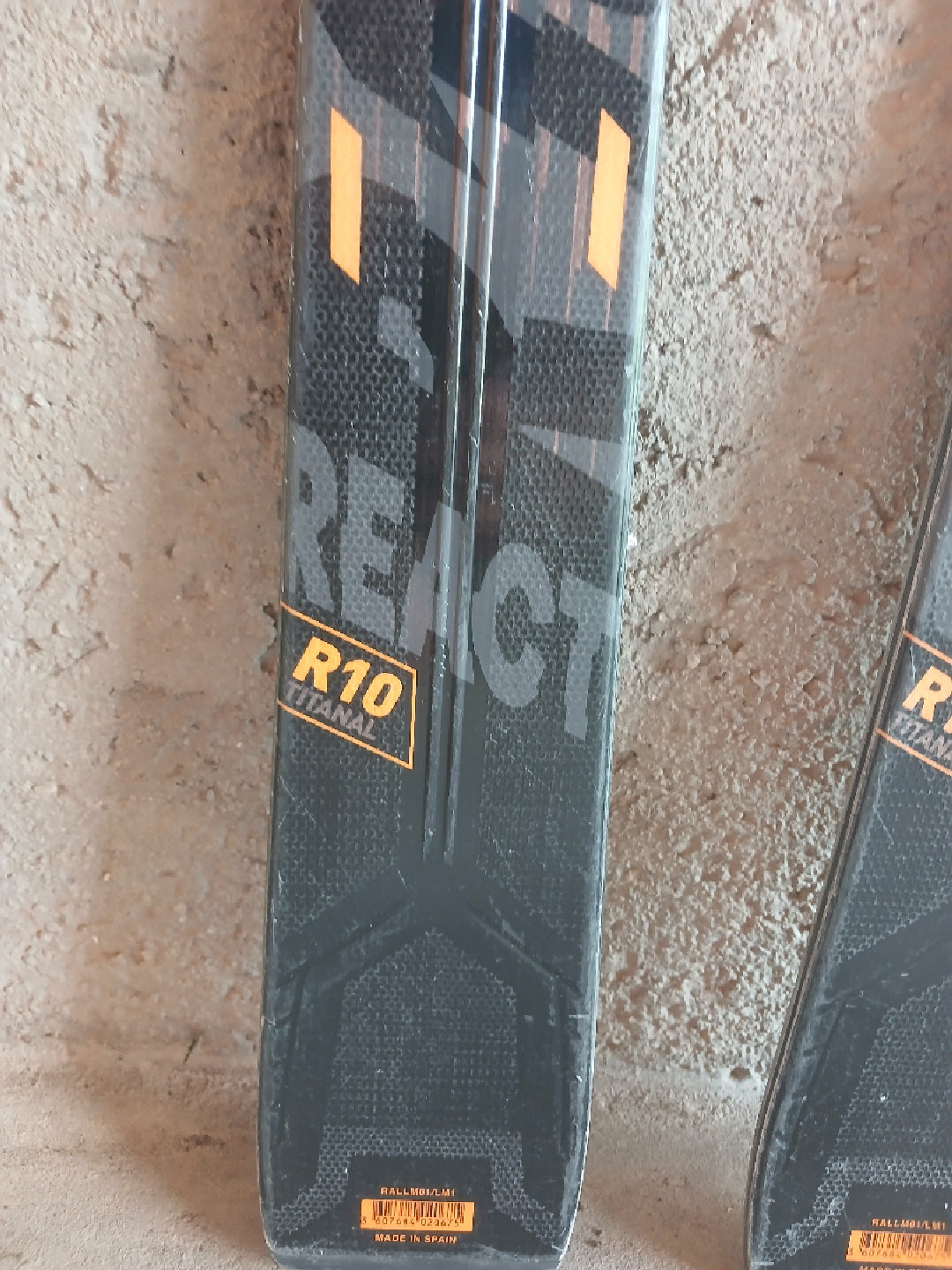 Sci Rossignol React R10 2023 176cm usati