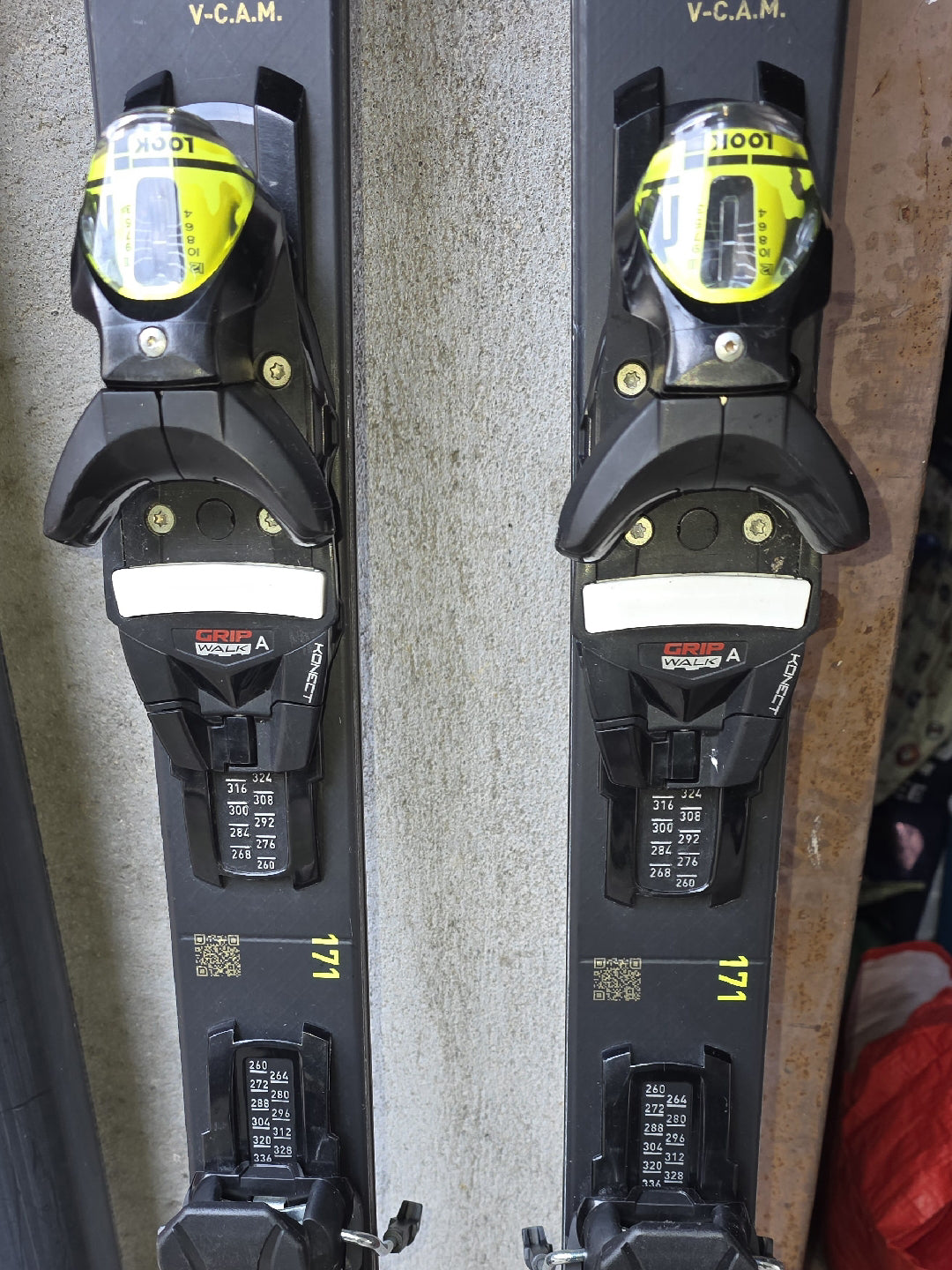 171cm Rossignol Forza 50 + NX12 2025 usato