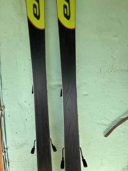 sci Elan SLX Word cup 158cm usati