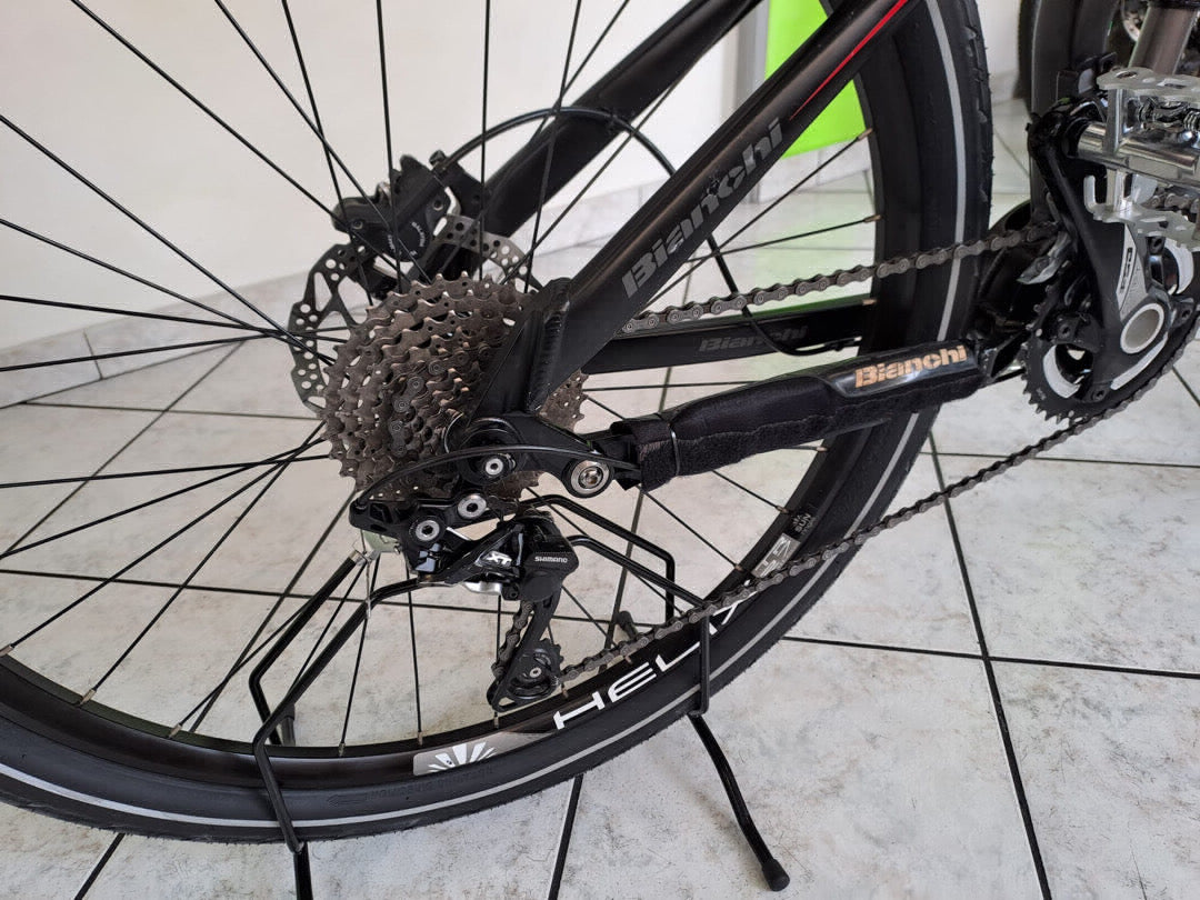 MTB filo Bianchi 27.5 carbonio usato