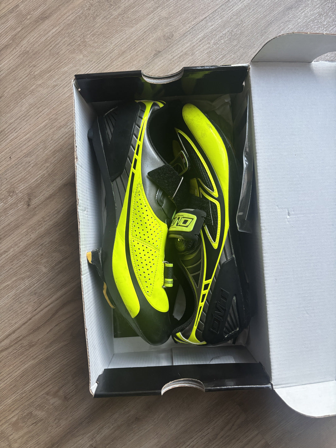 Scarpe ciclismo strada DMT R5 Tg. 45 usate