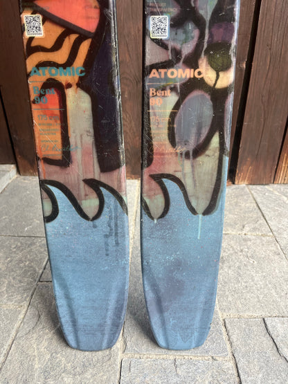 ATOMIC BENT 90 con attacchi STRIVE MN12