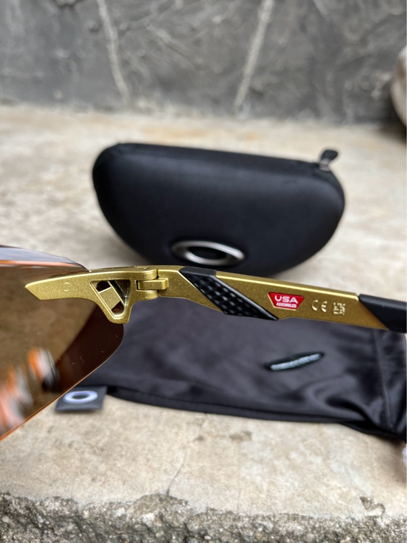 EDIZIONE LIMITATA Oakley Encoder Ellipse perfetti