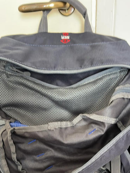 Zaino trekking Ferrino 60 litri usato