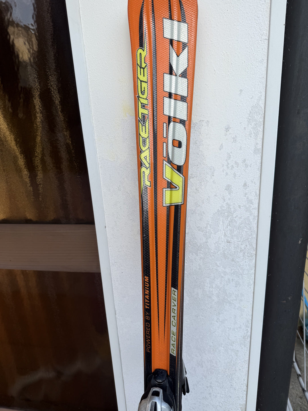 Sci Volkl Racetiger race carver 158 cm usato