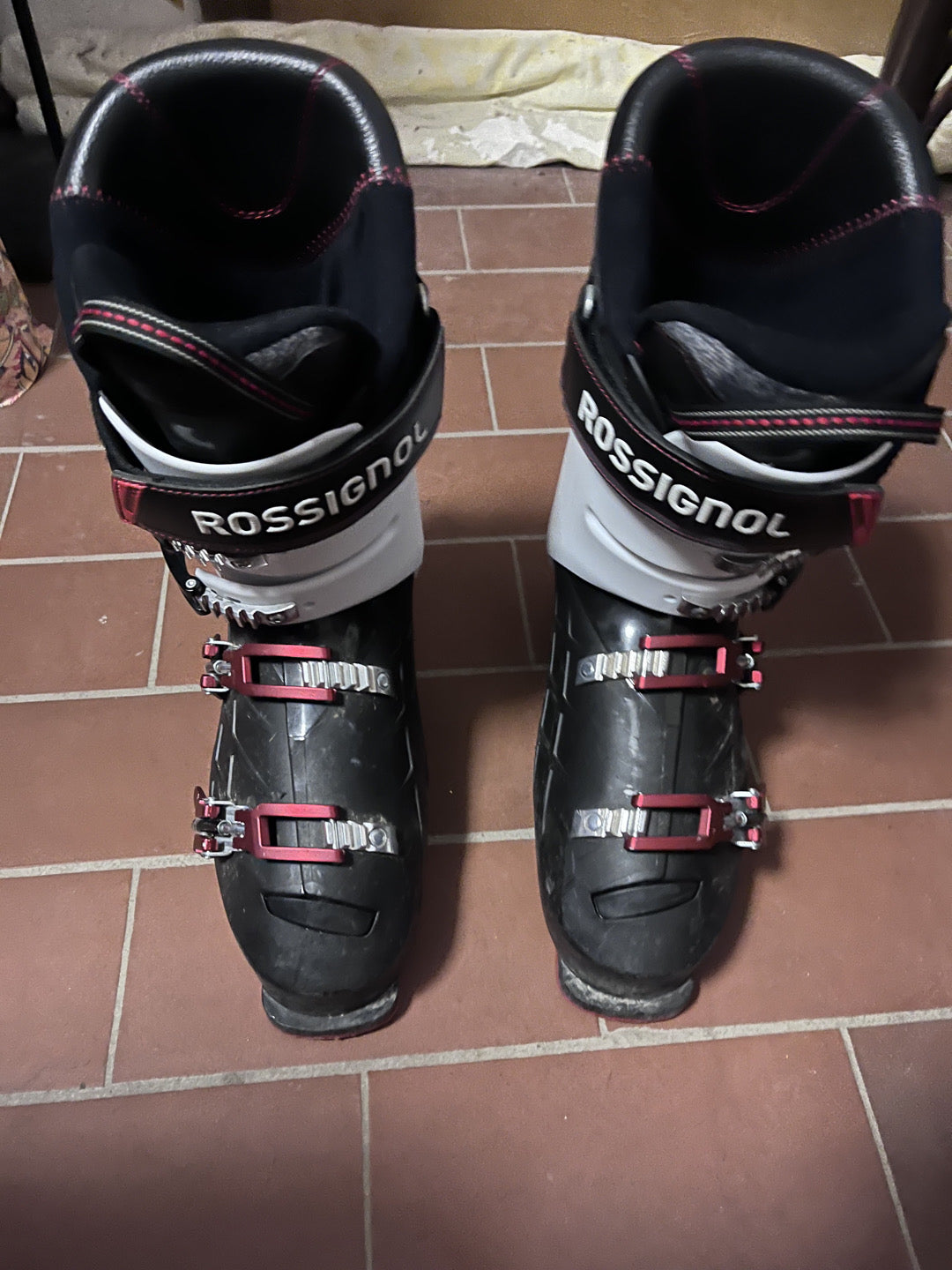 Scarponi sci Rossignol All track 90 tg. 28.5 usati