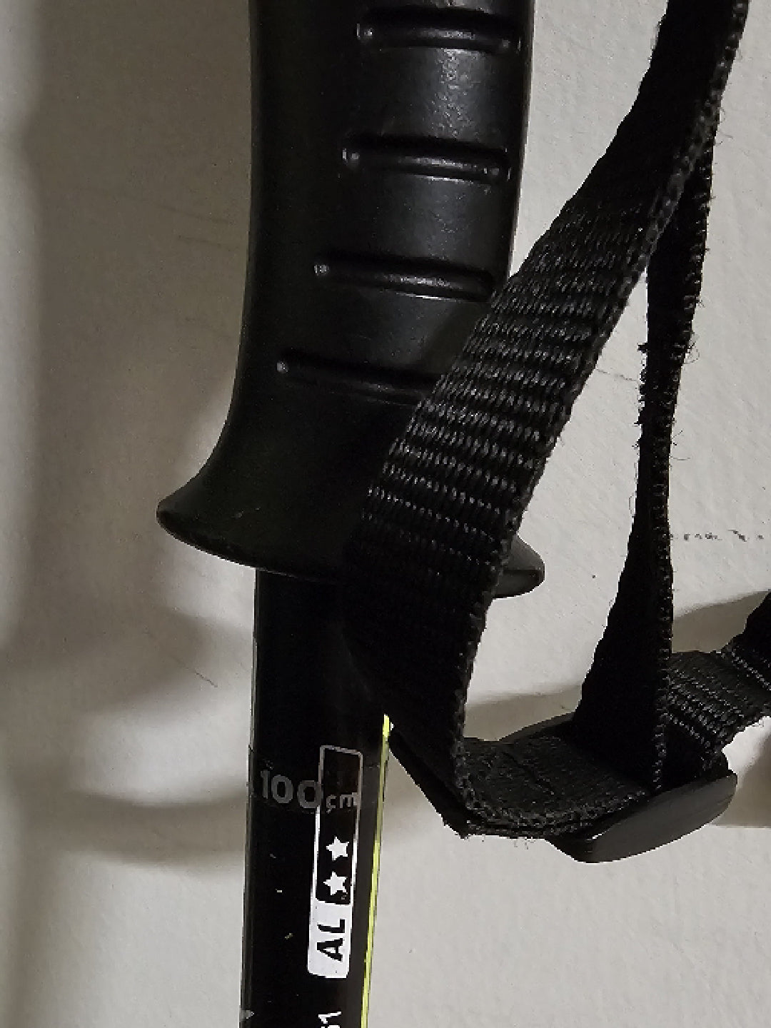 Sci Volkl Racetiger SL11 da 130cm con bastoncini Usati