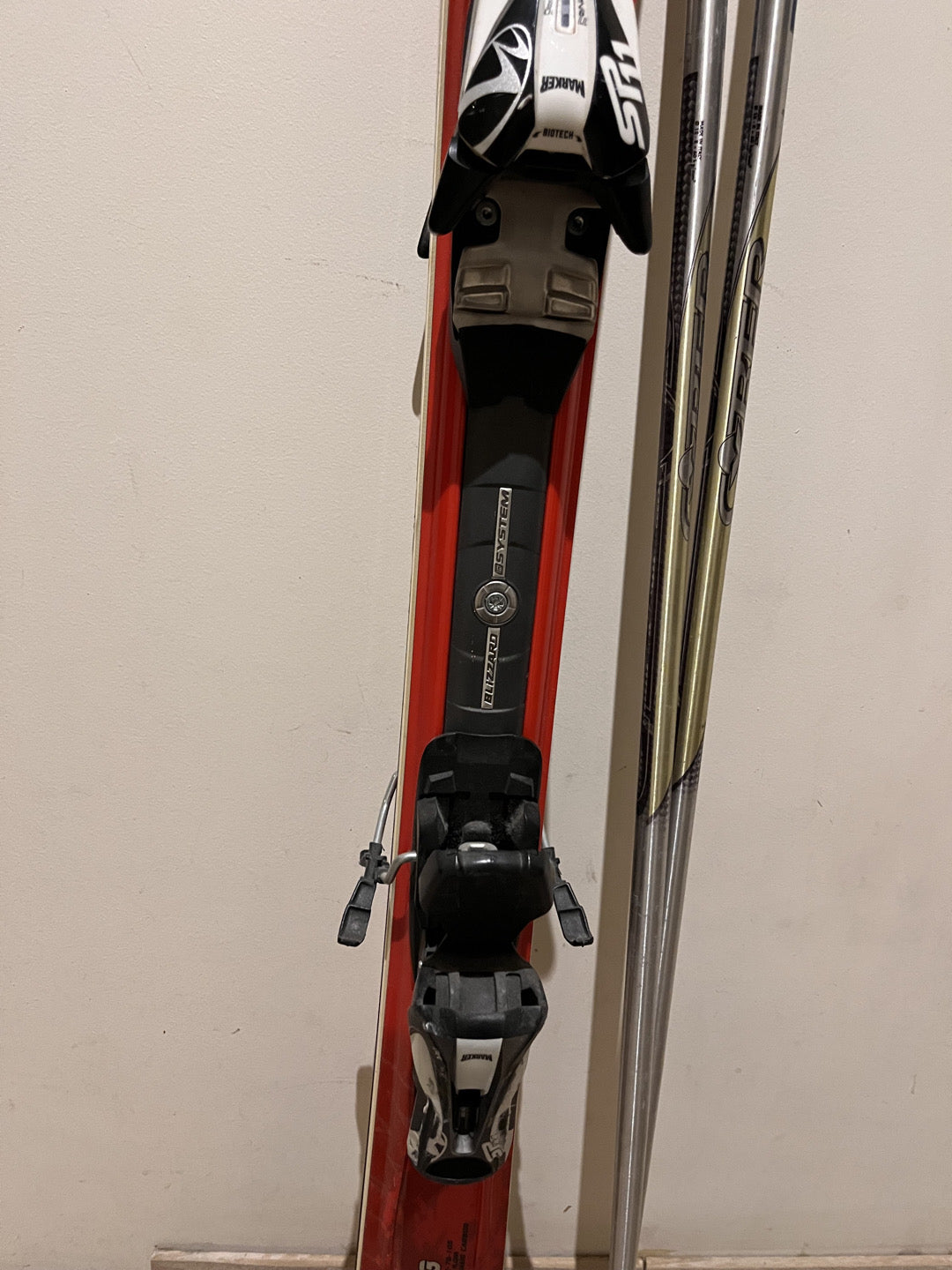 163cm Blizzard MAGNUM 7.6 IQ usato