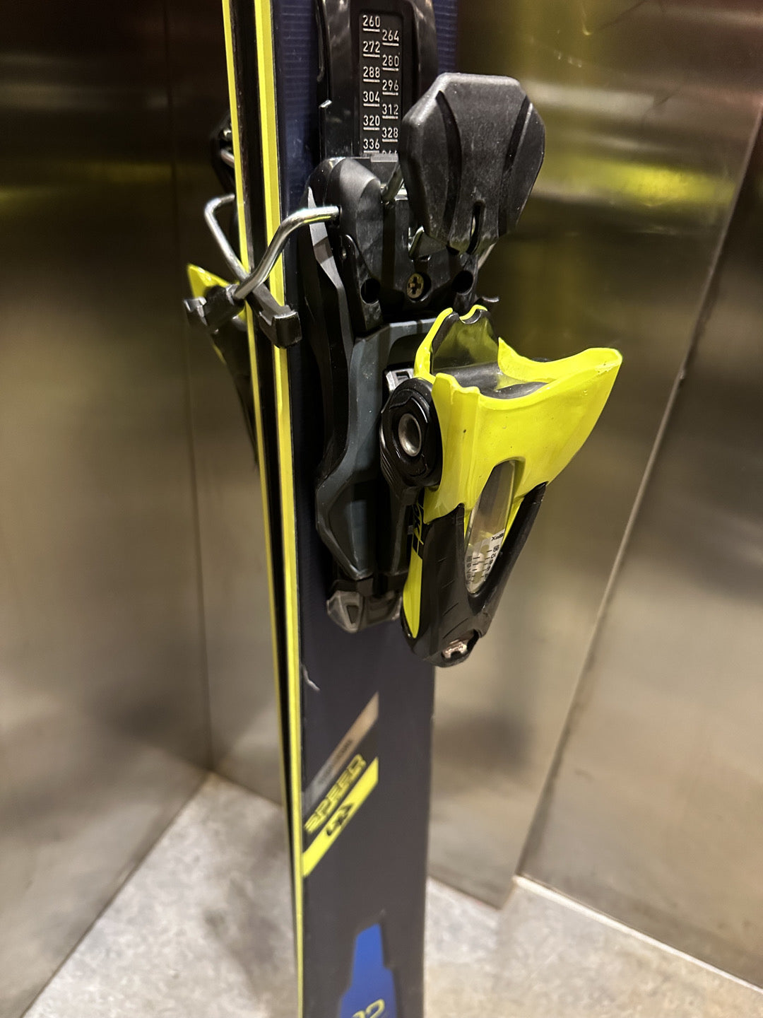 Sci Dynastar 4x4 all mountain 185cm r17 usati