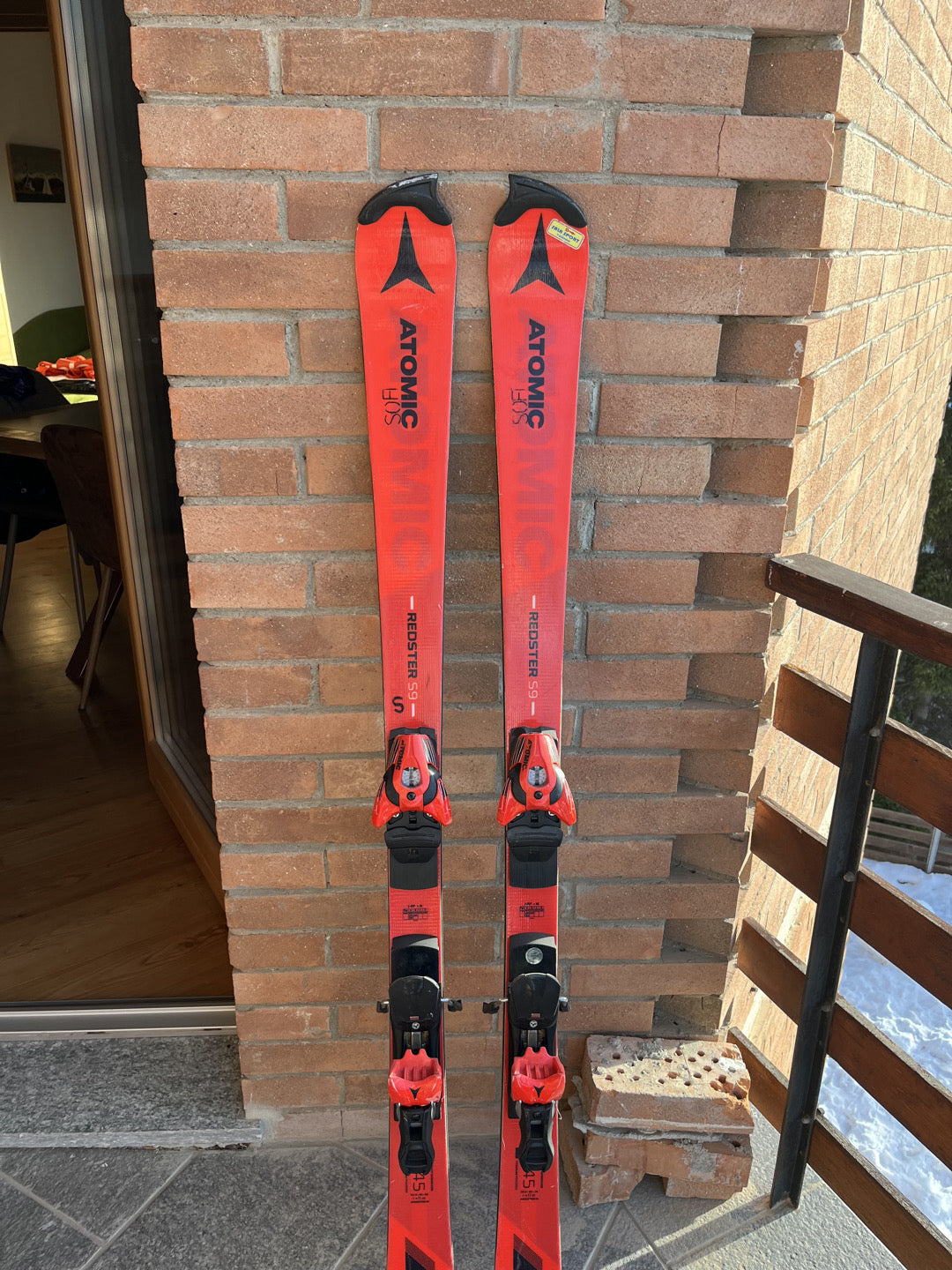 Atomic redster S9 SL 145 cm r 11 m usato