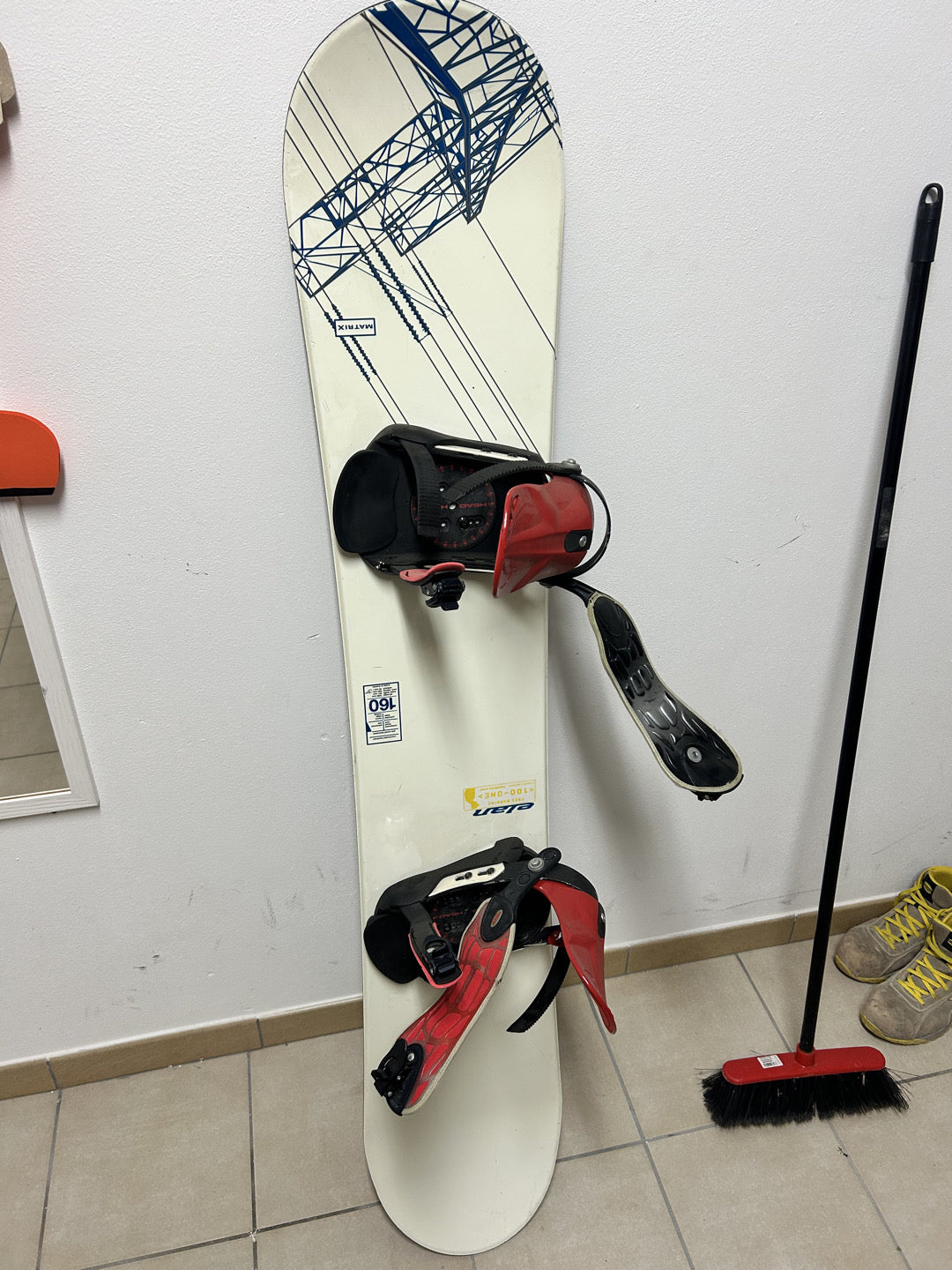 Snowboard Elan Matrix 160cm usato – Weply