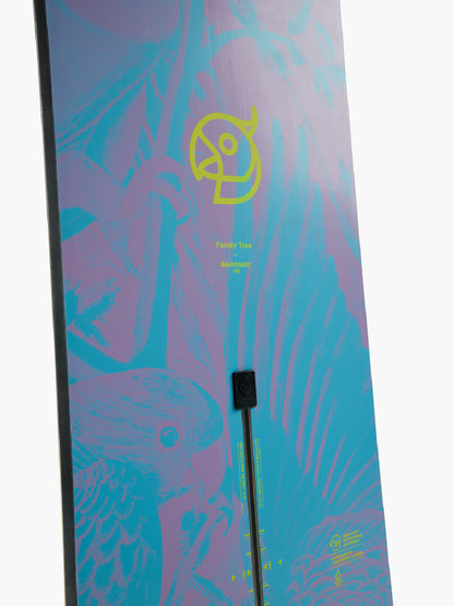 Burton Family Tree Alekesam Camber Snowboard 156 Usata