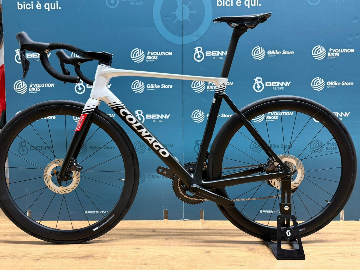 Colnago V5RS Ultegra Di2 R8170 SC45 Taglia 510 - Demo