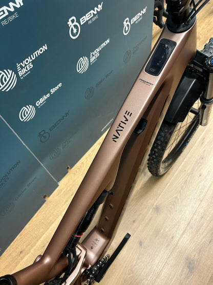 Megamo Native 10 Taglia L - Usata