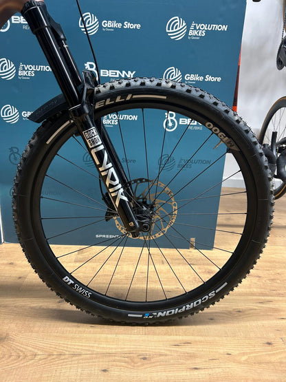 Megamo Native 10 Taglia L - Usata