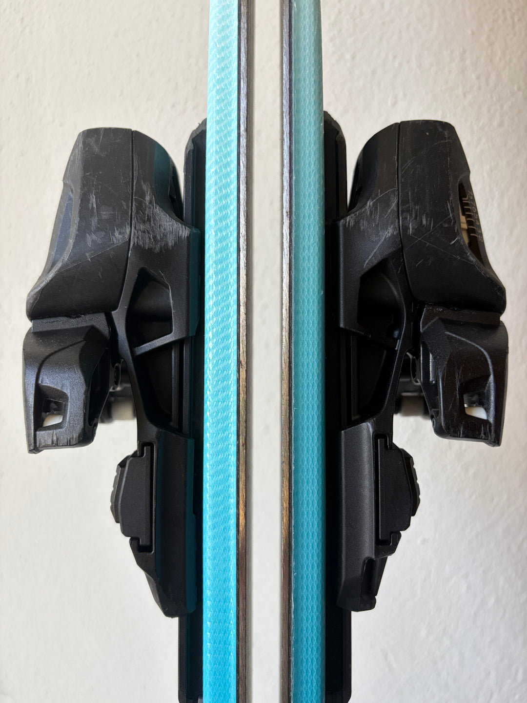 Sci Junior Head Supershape Team Easy JRS 137 cm usati
