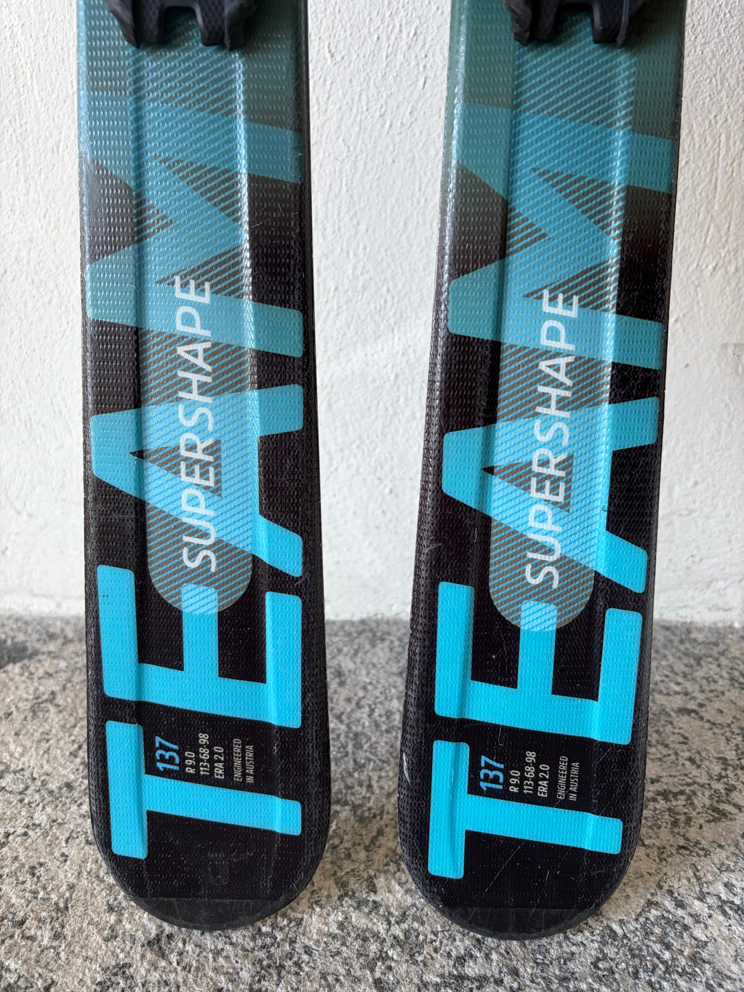Sci Junior Head Supershape Team Easy JRS 137 cm usati