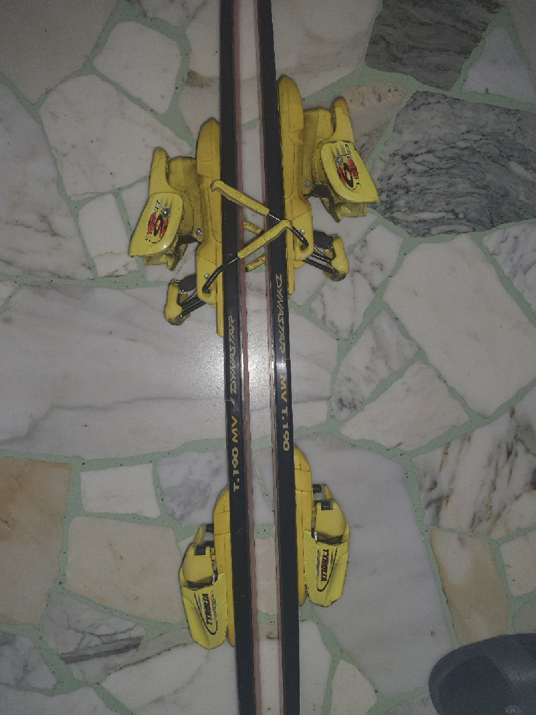 Sci Dynastar Vintage usati 186 cm da riparare