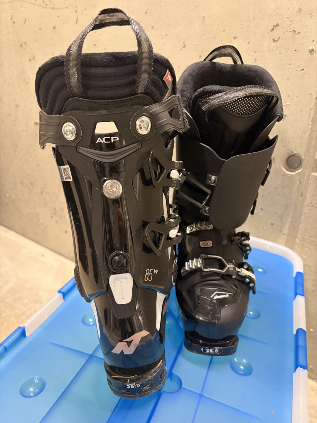 Scarpone da sci donna Nordica 85W tg 23.5 usato