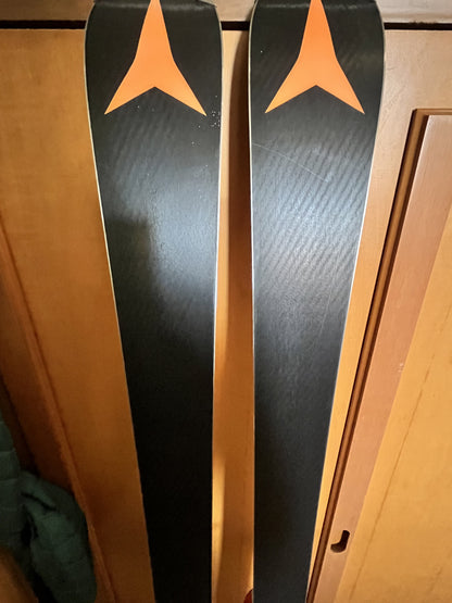 sci atomic xti  lunghezza 176cm Usati