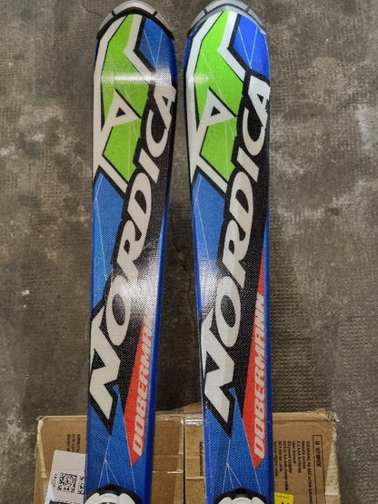 Sci junior Nordica Team Race 140cm usati