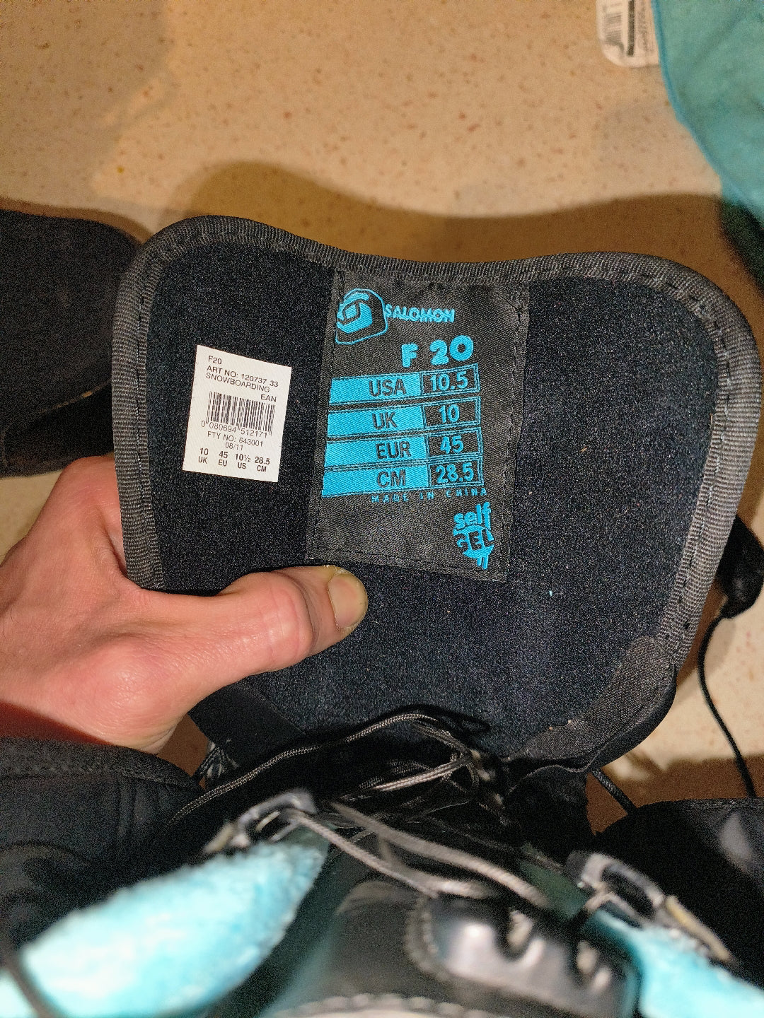 scarponi snowboard Salomon f20 tg 45 usati