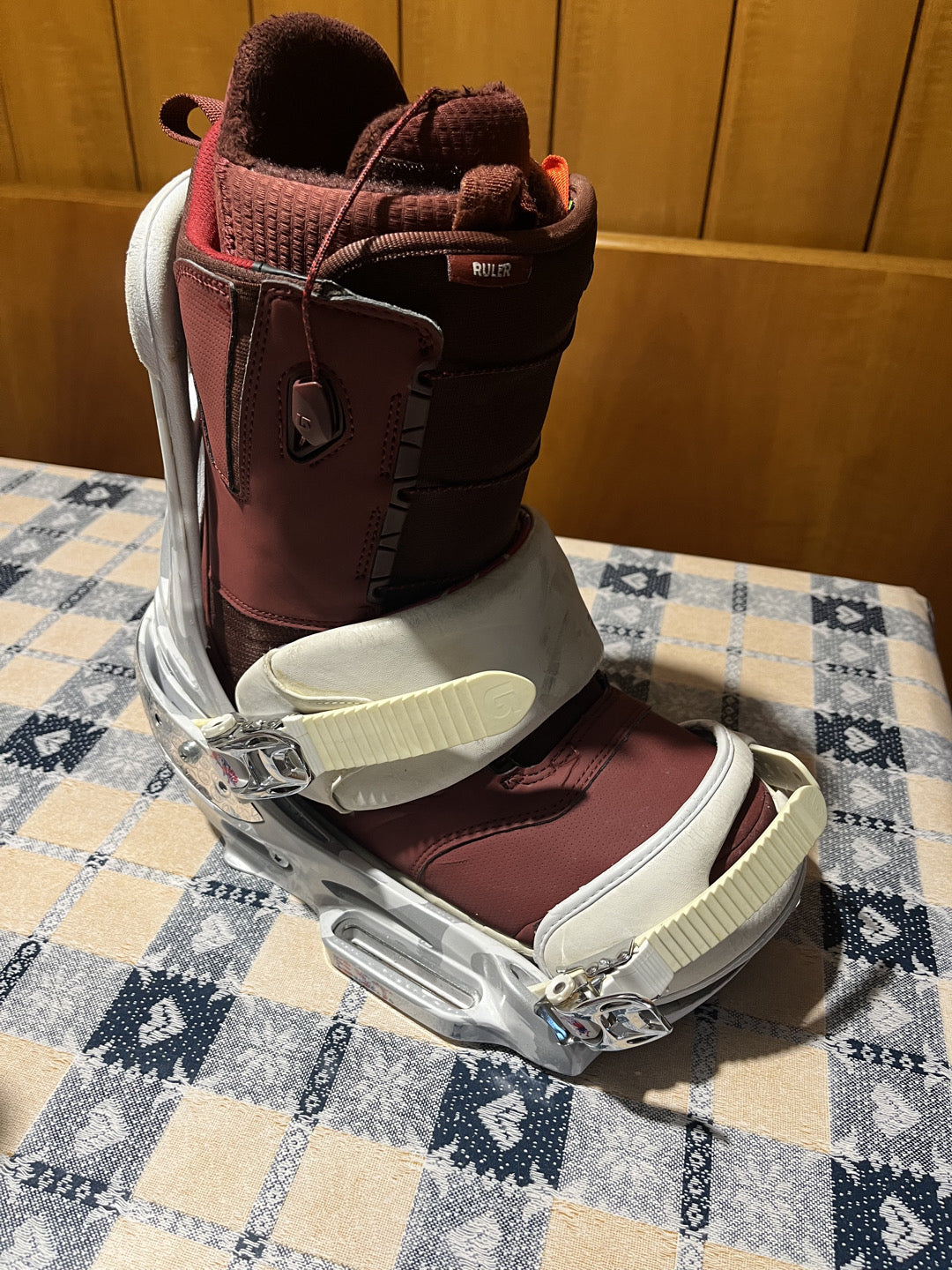 Attacchi snowboard Burton un Inc est 2009 fluo tg. L usati