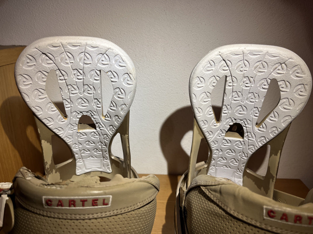 Attacchi da snowboard Burton Cartel tg. M usati