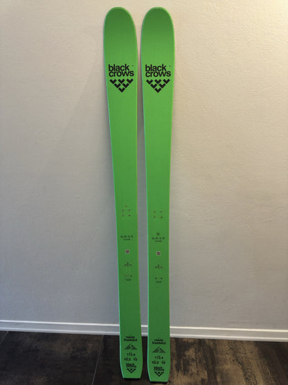 Sci freeride Black Crows Navis 173.4 cm r19 usati