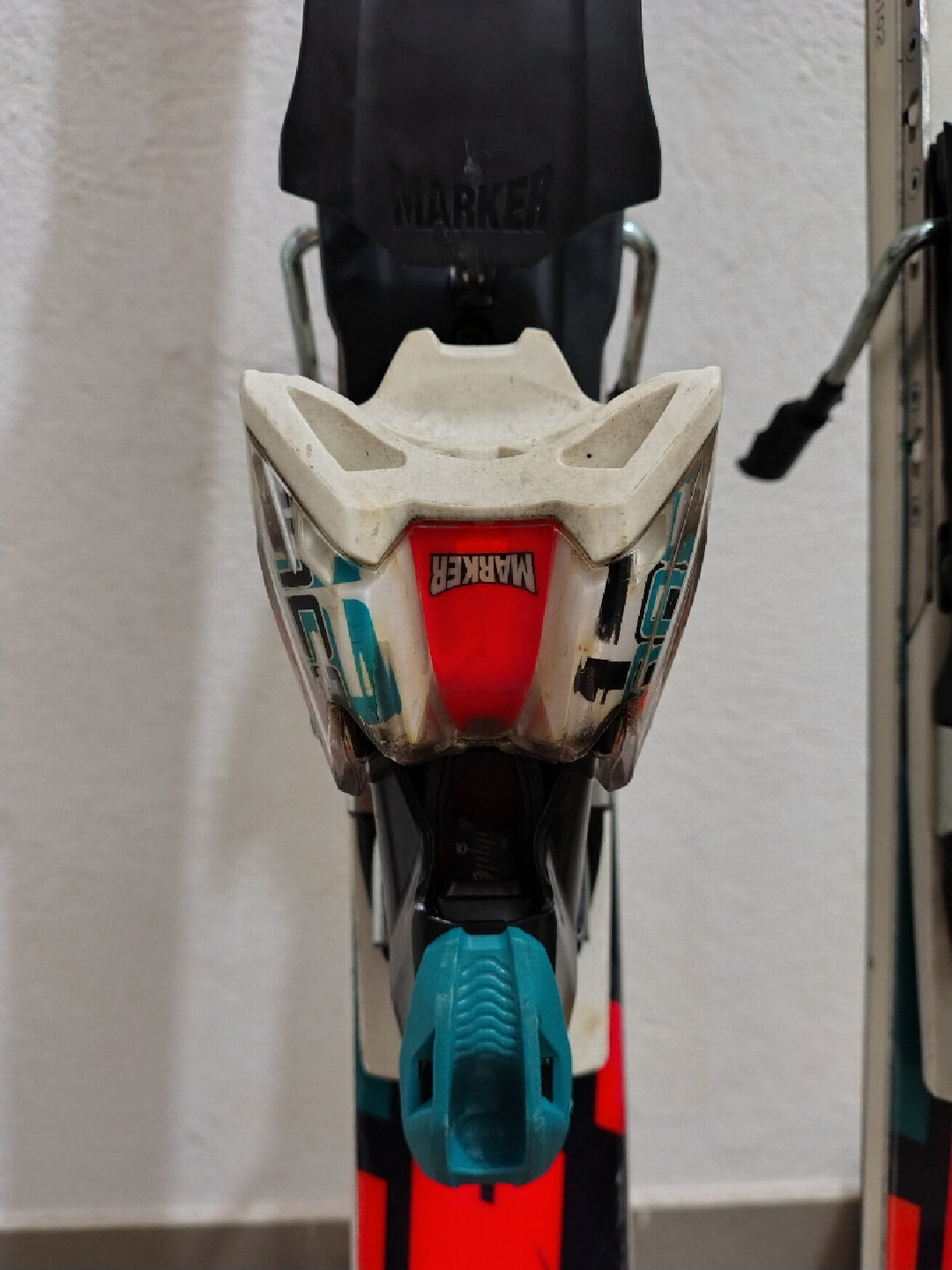 Völkl Racetiger GS World Cup 174cm + Marker Race12 usati