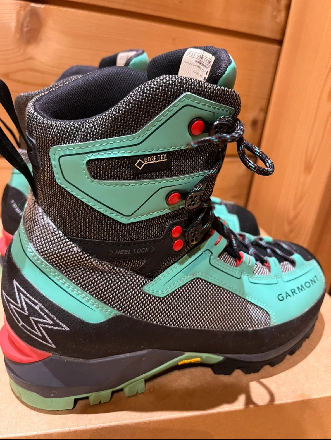 Scarponi GARMONT TOWER 2.0 GTX tg. 39 usati